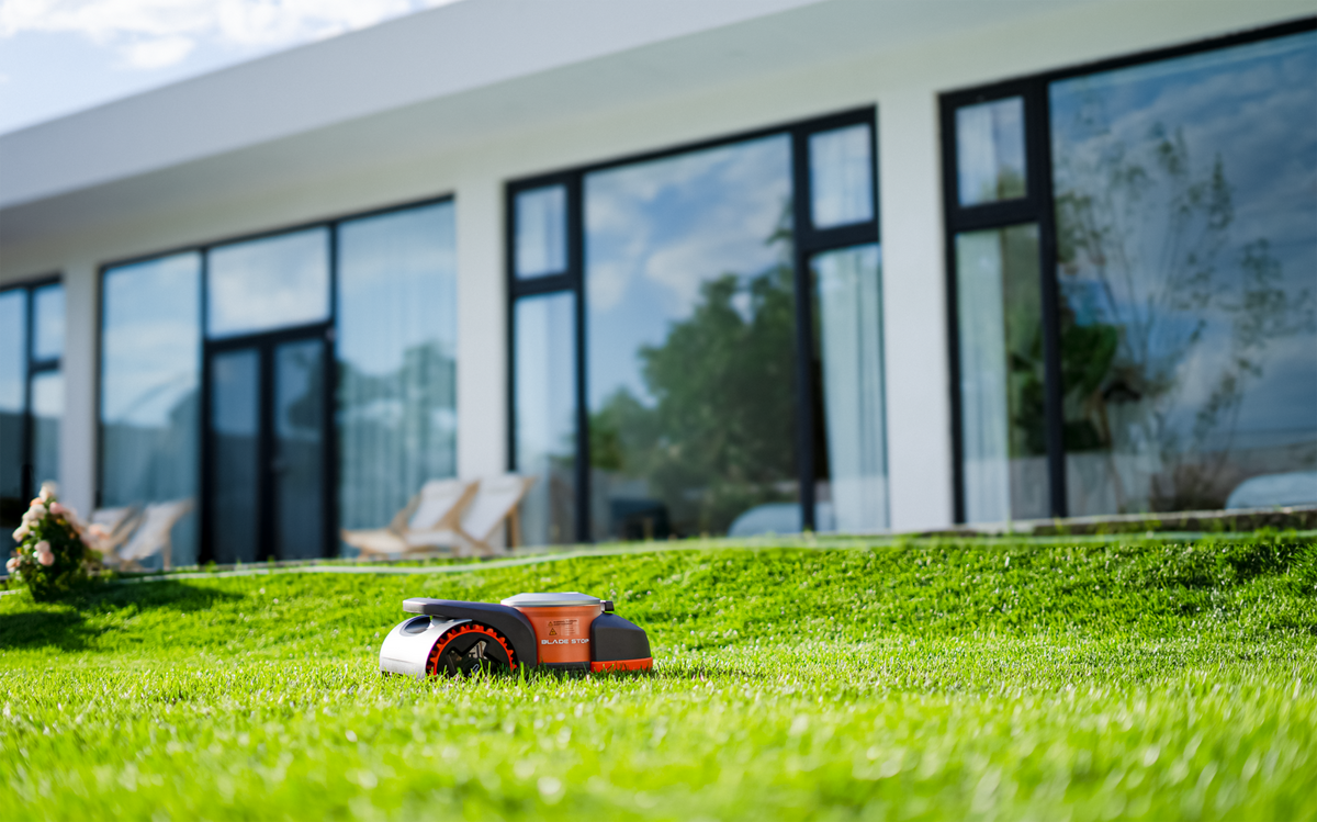Garden & Outdoor Accessories