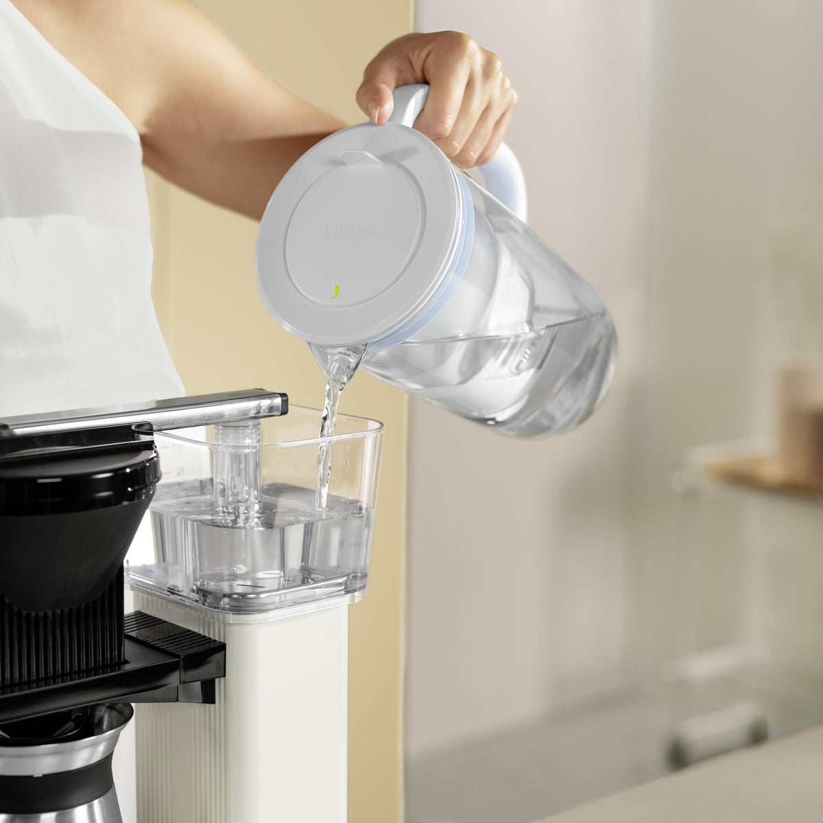 Brita Lasikannu Vaaleansininen