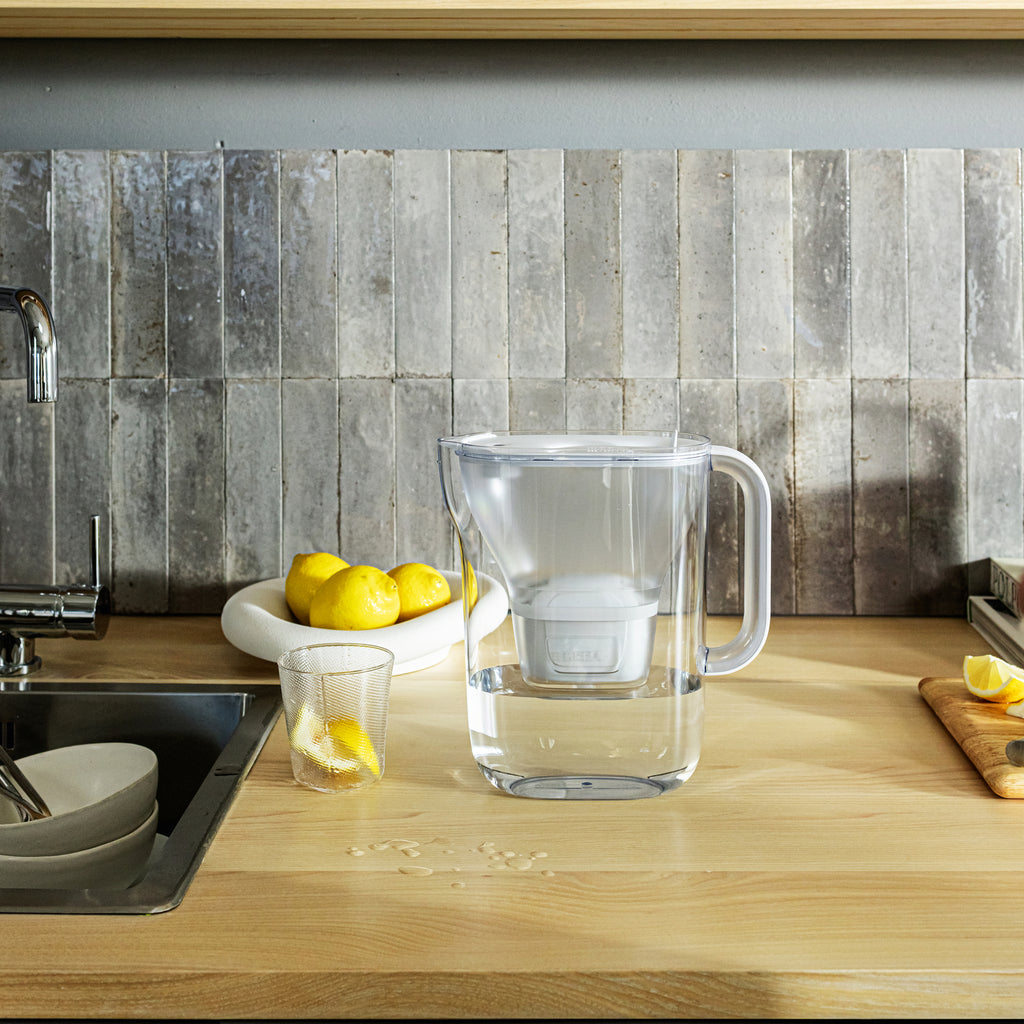 Brita Style Essential Jug White