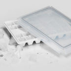 Liebherr Isbitsbricka med lock Blank