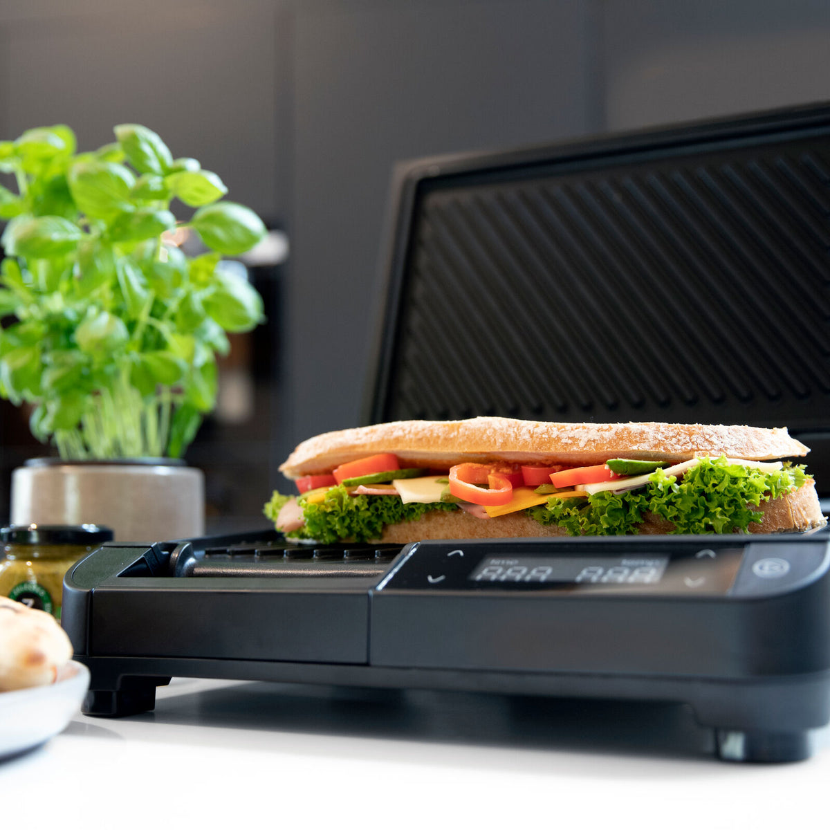 Witt Premium Multigrill Grill- og sandwichmaskin Svart