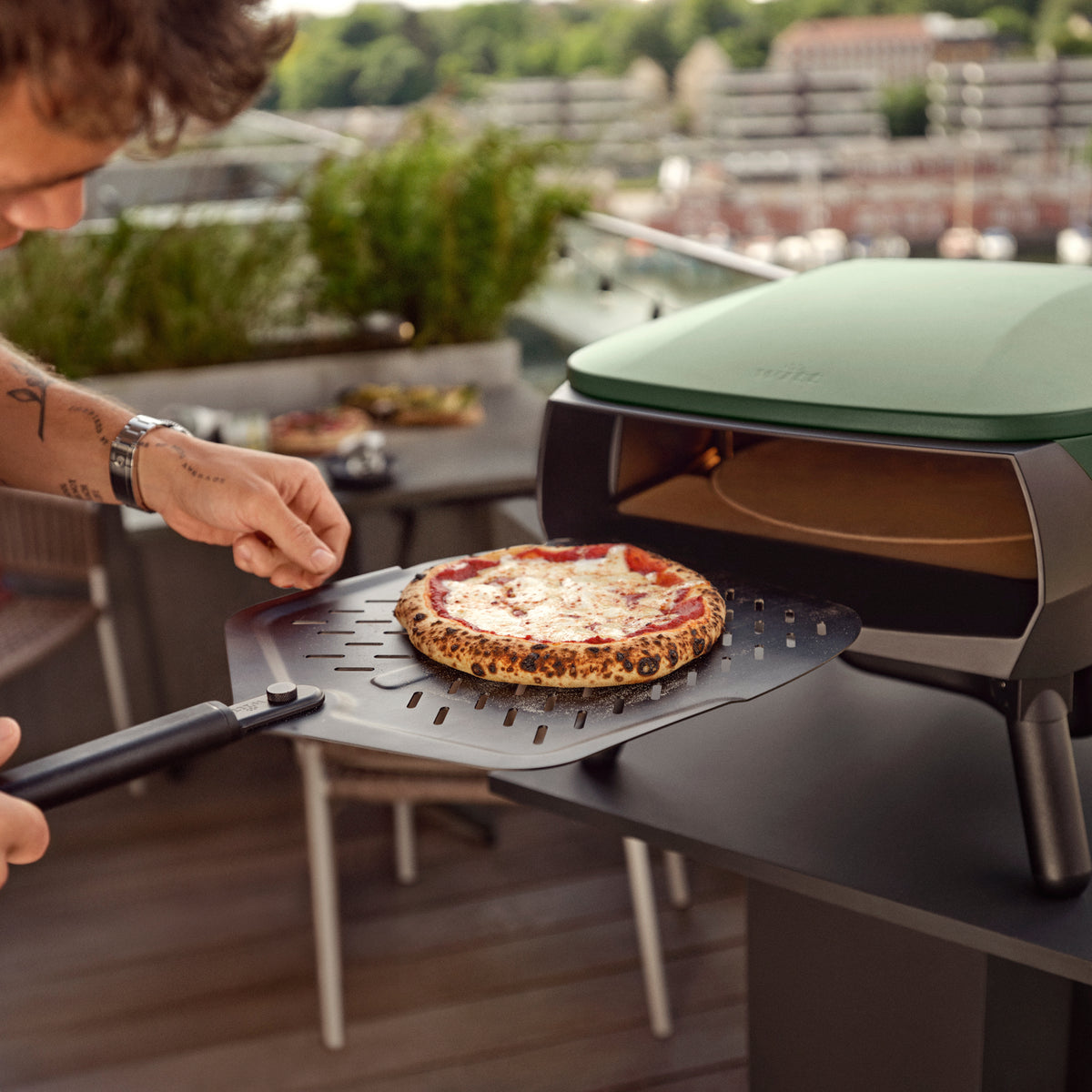 Witt Pizzalapio 14in pehmeä kädensija Musta