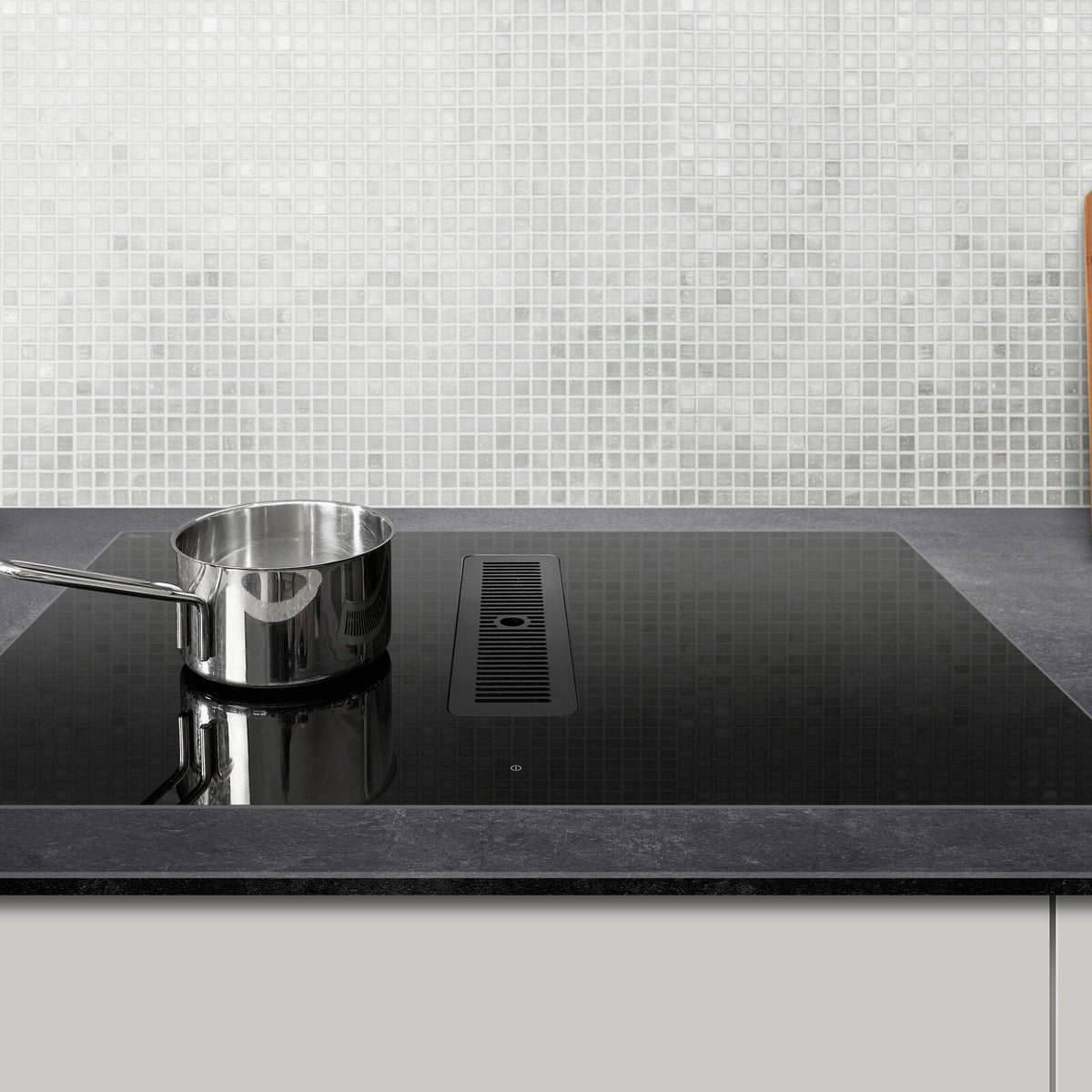 Witt Luna 78 W ventilator i koketopp Svart