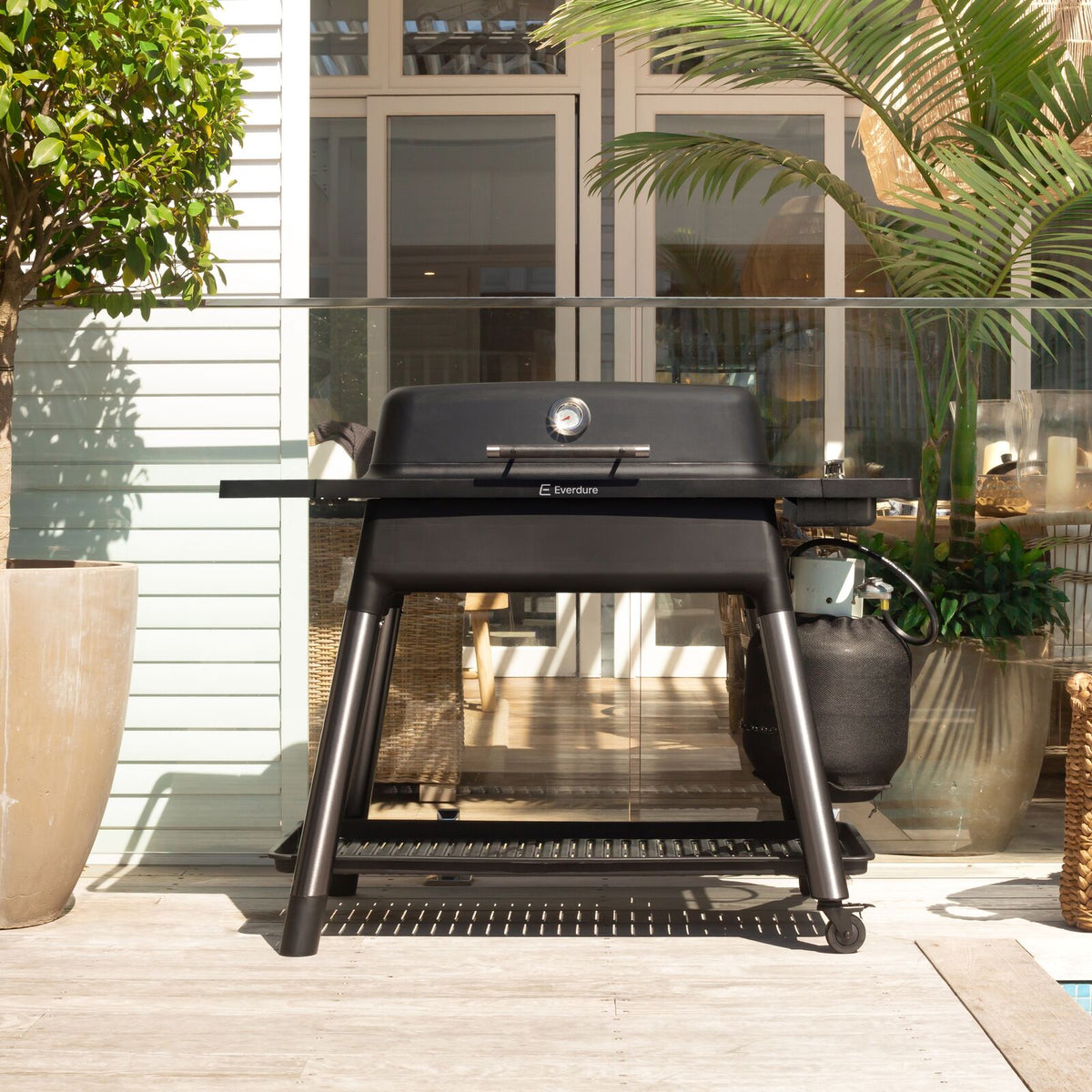 Everdure Furnace Gen III inkl. Premium Toolkit EU Gasolgrill Svart