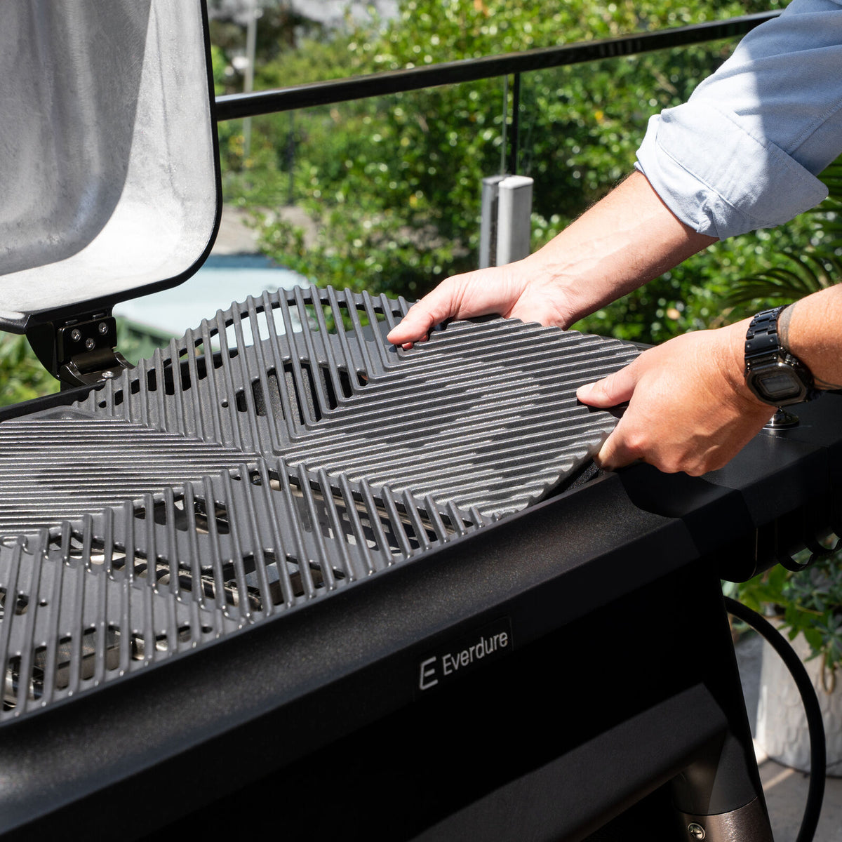 Everdure Furnace Gen III inkl. Premium Toolkit EU Gasolgrill Svart