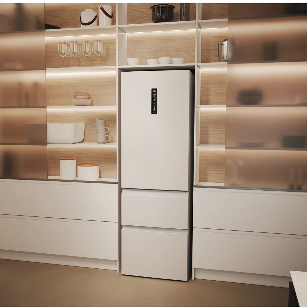 Haier HTW5618DNPW Køle-fryseskab Sort