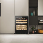 Haier HUC44GDEH1 Integreret vinkøleskab sort