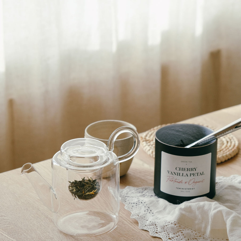 Teministeriet Fairtrade Cherry Vanilla Petal Organic Tea