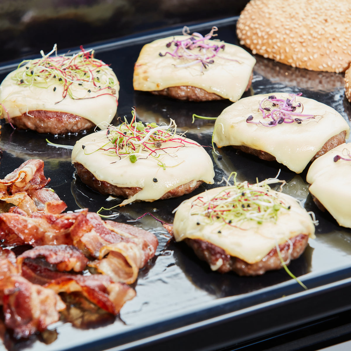 Outdoorchef Plancha XL Musta