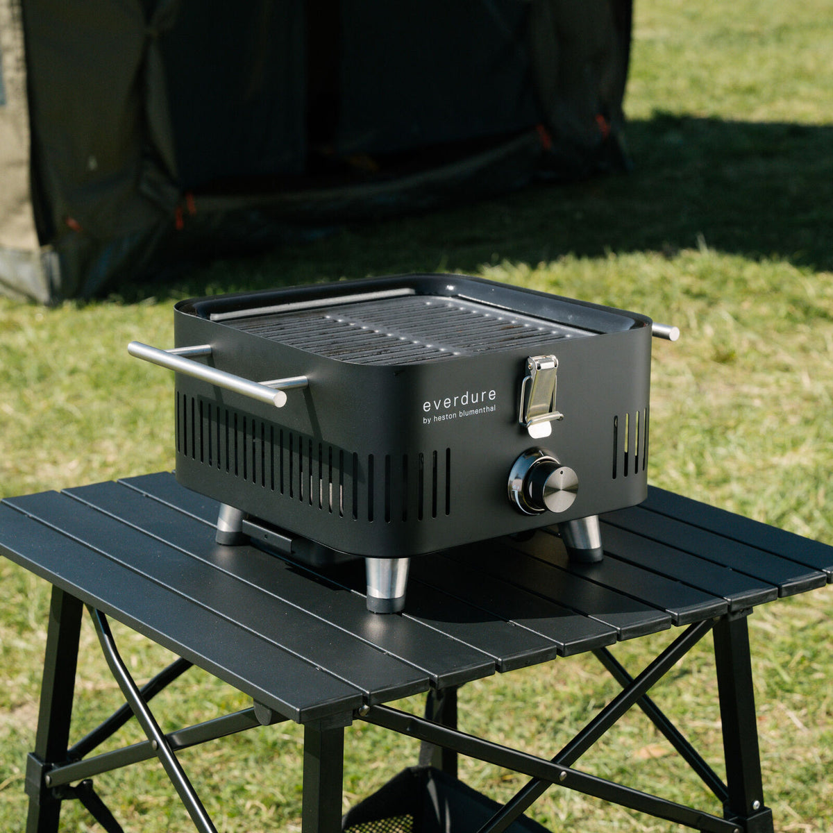 Everdure Cube Proflame 360 Kaasugrilli Musta