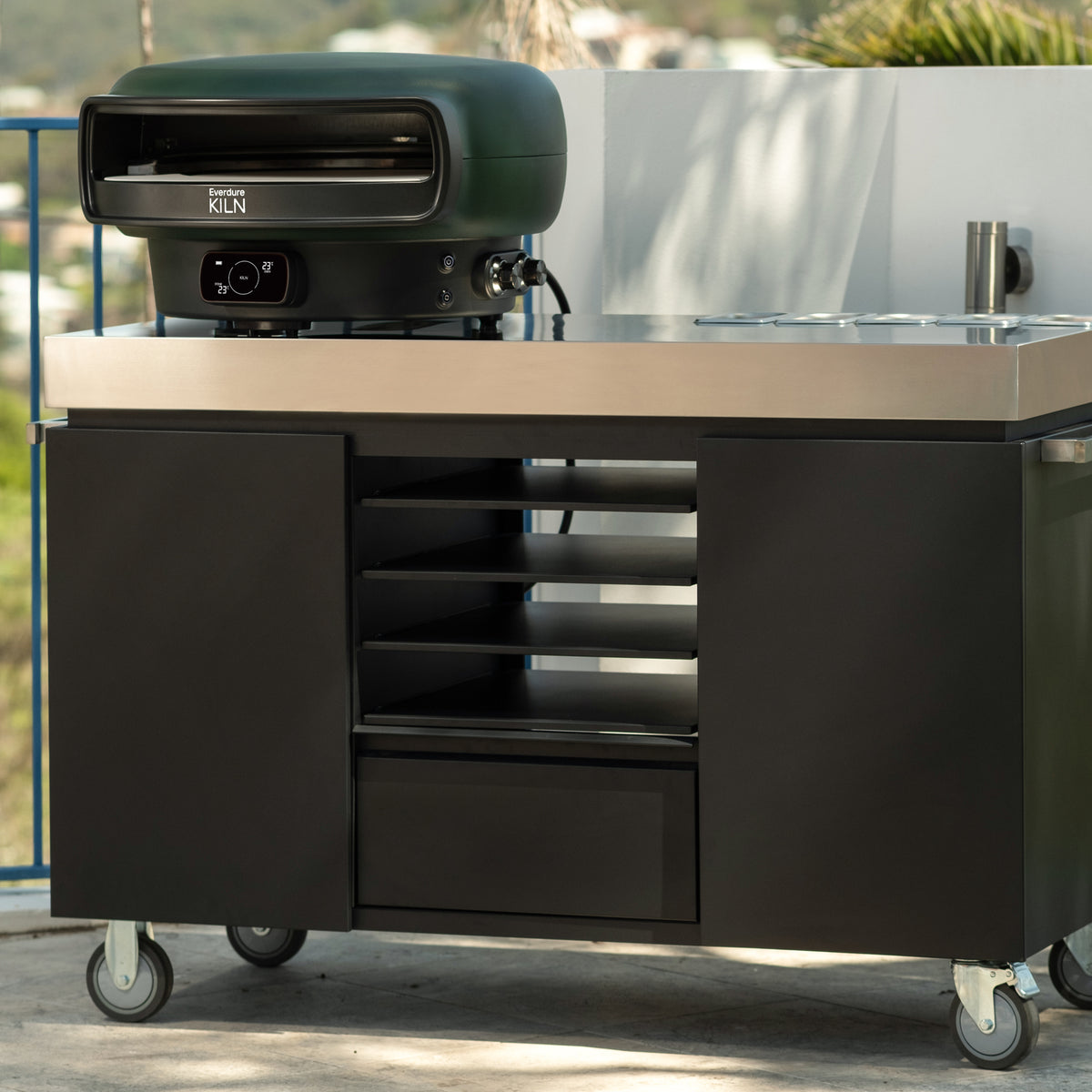 Everdure Pizza Station Pizza-asema Musta