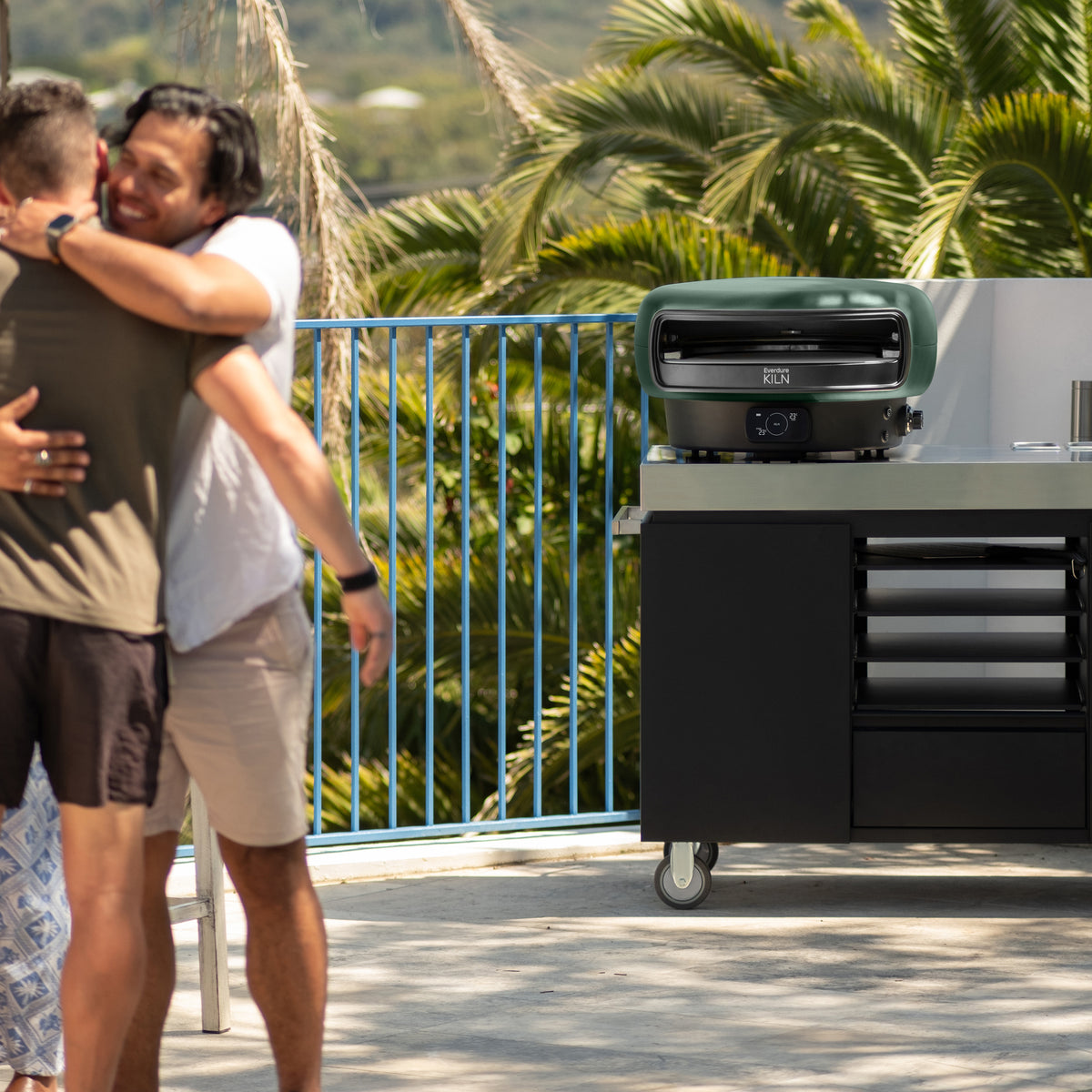 Everdure Pizza Station Pizza-asema Musta