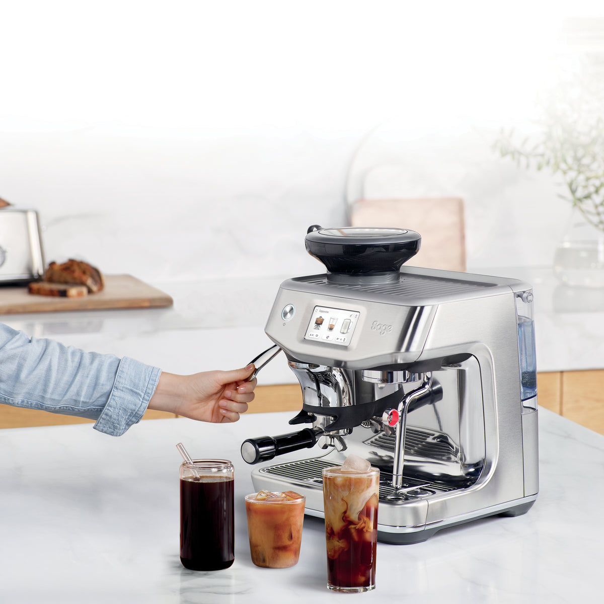 Sage SES882BST Barista Touch Impress Cold Espressomaskin Svart Rostfritt Stål