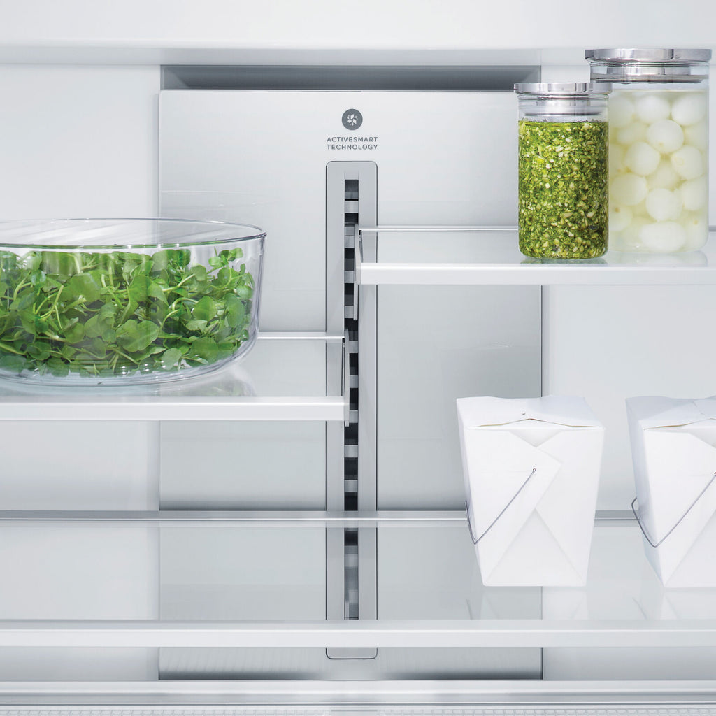 Fisher & Paykel RS90AU3 Jääkaappi/pakastin integroitava
