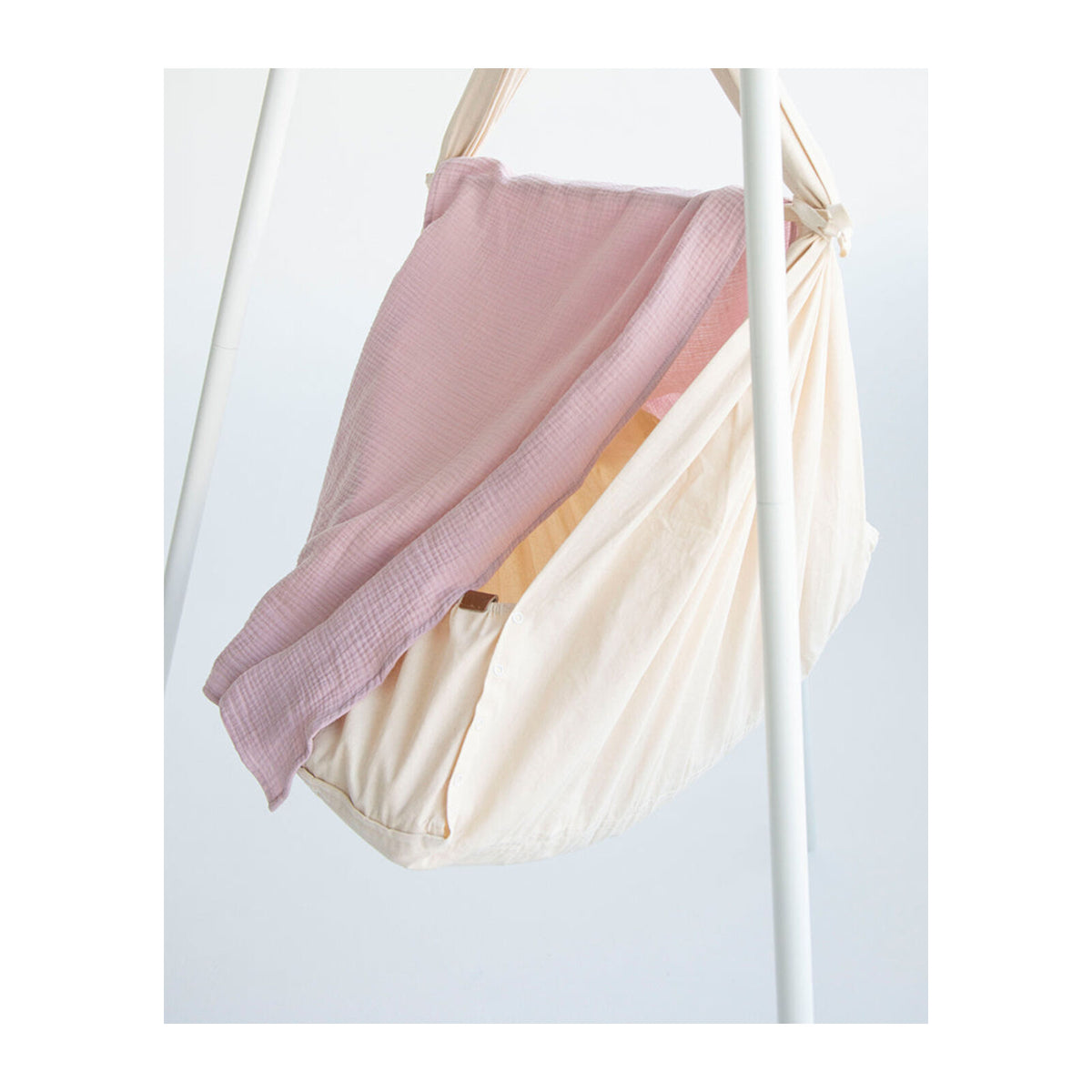 Membantu Canopy Rosa
